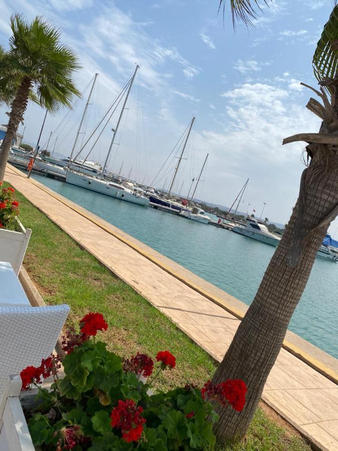 Appartement perla saidia Bagian luar foto